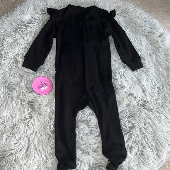 6-9M Botton Up Nirvana Outfit - Picture 2 of 3